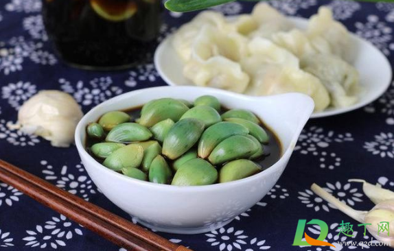 腊八蒜最多泡多长时间(腊八蒜一般泡多久)