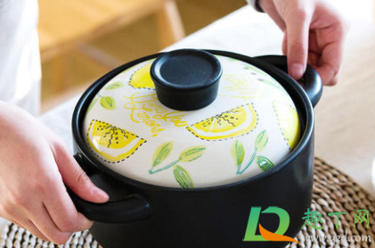 紫砂锅首次使用前要怎么处理(紫砂锅初次使用方法) 紫砂锅首次使用前要怎么处理(紫砂锅初次使用方法)