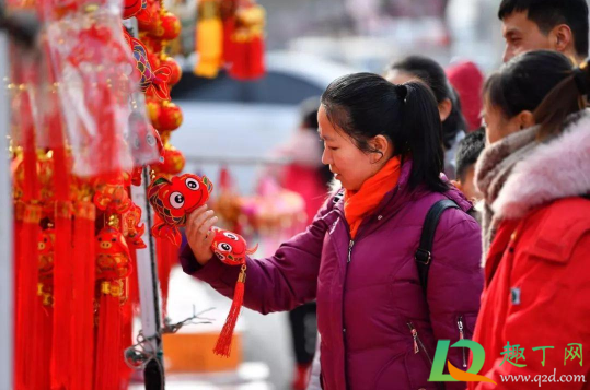 今年过年返乡隔离自费吗(外地返乡隔离自费合理吗)