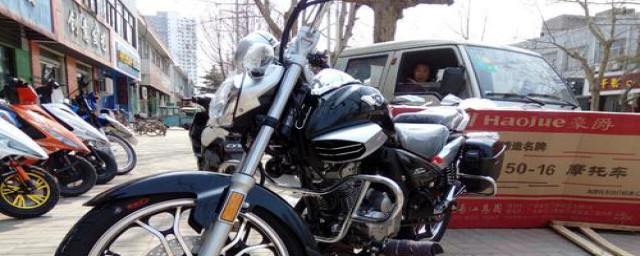 原因有两个(产生死锁的根本原因有两个)