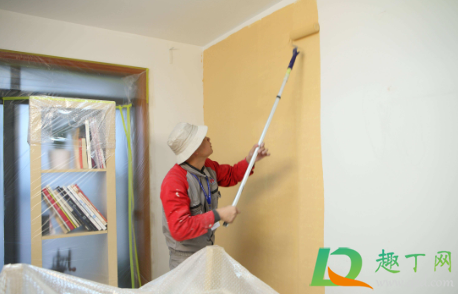 刷完乳胶漆开窗还是关窗(新房装修刷完乳胶漆后关窗好还是开窗好)