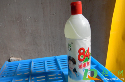 84消毒液残留多久可以消除(84消毒液的残留用什么清洗) 84消毒液残留多久可以消除(84消毒液的残留用什么清洗)