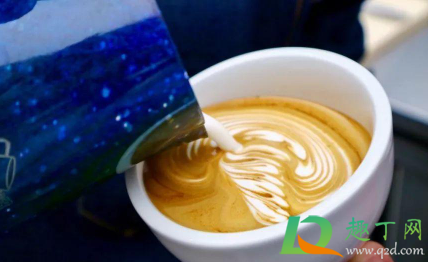 咖啡粉和牛奶粉可以一起泡吗(咖啡和奶粉能一起泡吗) 咖啡粉和牛奶粉可以一起泡吗(咖啡和奶粉能一起泡吗)