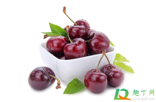 车厘子用开水烫了还有营养吗(车厘子可以热水烫下吃嘛)