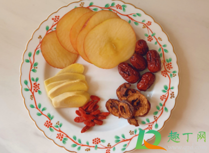 山楂苹果红枣煮水喝是治疗什么的(山楂苹果红枣煮水喝有什么好处) 山楂苹果红枣煮水喝是治疗什么的(山楂苹果红枣煮水喝有什么好处)