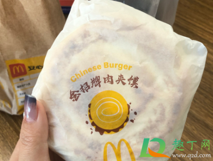 麦当劳肉夹馍肉量少真的吗(麦当劳肉夹馍里面什么肉)
