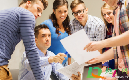 为什么没人敢举报加班公司(可以举报公司加班吗)