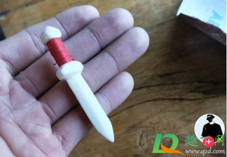 送女朋友桃木剑是什么梗(为什么送女朋友桃木剑)