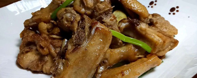 手把手教你做酸萝卜炖鸭肉(鸭肉和酸萝卜还可以放什么一起炖)