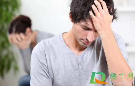 女朋友不理我了要不要主动联系她(女友不怎么理我还要不要主动找她)