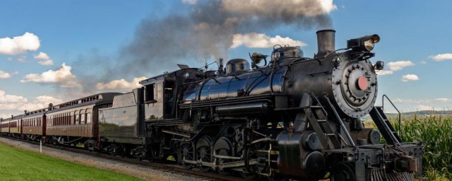 网上订火车票有什么优点(是网上买票好,还是到火车站订购好)