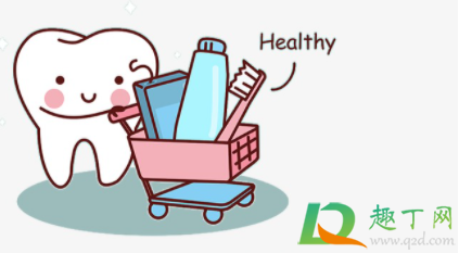 牙齿缝变黑洗牙可以吗(洗牙能把牙缝里黑黑洗掉吗?)