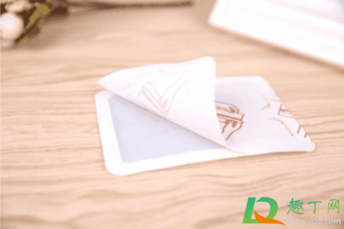 暖宝宝贴在床单上会发热么(暖宝宝贴床上会怎么样)