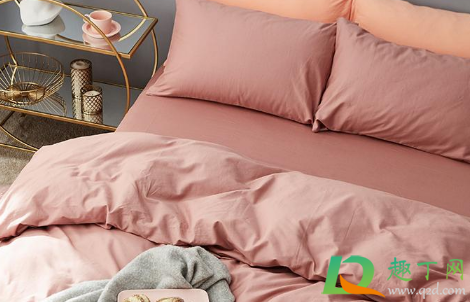 床上放什么可以去静电(在床上怎么避免静电) 床上放什么可以去静电(在床上怎么避免静电)