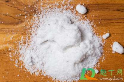 硼酸粉可以直接洒在伤口处吗(硼酸溶液可以敷伤口吗)