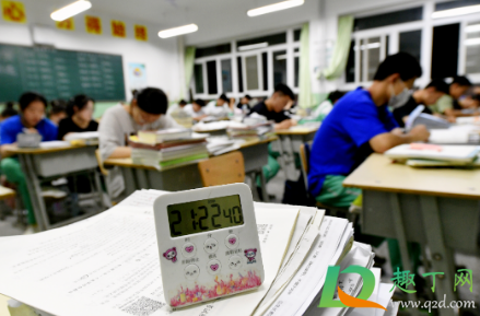 高三能不能蹲级(高中允许蹲级吗) 高三能不能蹲级(高中允许蹲级吗)