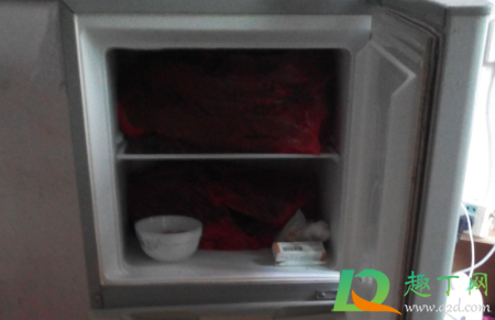 冰箱出现异响怎么回事(冰箱有异响是什么问题) 冰箱出现异响怎么回事(冰箱有异响是什么问题)