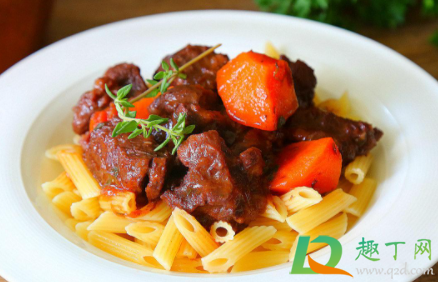 牛肉炖不烂加点什么(炖牛肉不烂糊儿放点儿什么?)