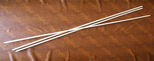 正常成年武术棍规格是什么(武术棍直径多少)