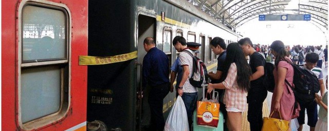 坐火车什么时候进站合适呢?(坐火车是提前多少时间进站)