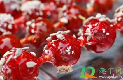 糖葫芦的糖弄到衣服上怎么洗掉(糖葫芦弄到毛衣上怎么弄掉)