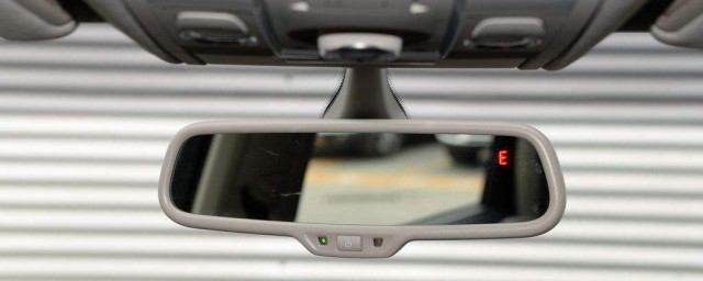 4l后视镜怎么折叠 老司机教你简单快速折叠