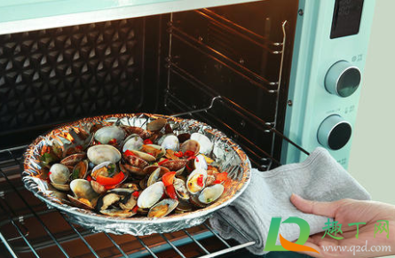 烤箱容量怎么选择(烤箱有哪些容量)