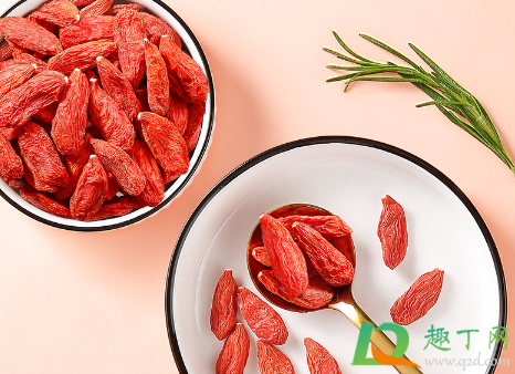 软枸杞好还是脆的好(枸杞软软的是好的吗) 软枸杞好还是脆的好(枸杞软软的是好的吗)