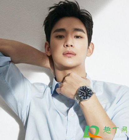 冷都男啥梗什么意思(你冷不冷是什么梗)