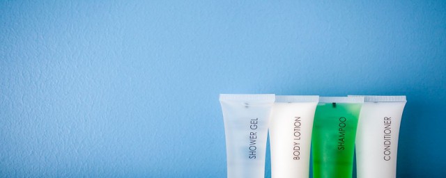 自己炸的蛇油可不可以擦脸吗(蛇油涂脸之后要清洗吗)