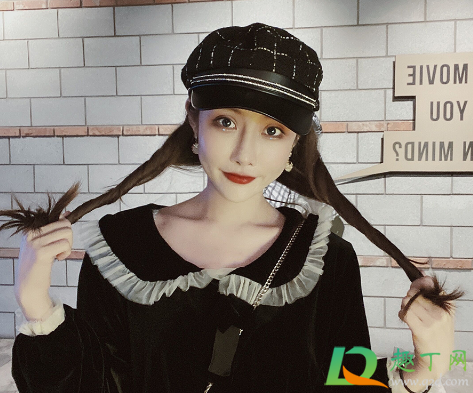 胖人穿金丝绒半身裙显胖吗(胖的人穿金丝绒的会不会显胖)