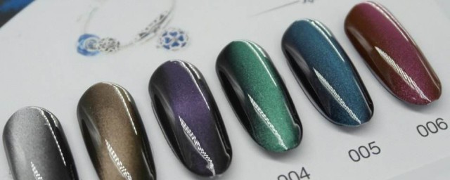 猫眼石美甲磁铁怎么用?(美甲的猫眼磁铁怎么用)