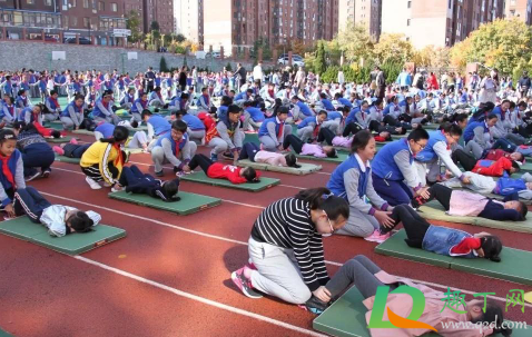 体能三项是什么意思(体育三项是什么意思)