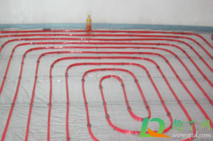 家装水地暖价格多少一个平方(装水地暖多少钱一平方米)