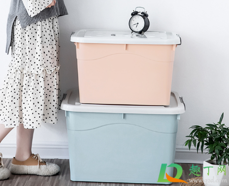 塑料收纳箱装衣服会受潮吗(塑料箱子放衣服容易潮吗) 塑料收纳箱装衣服会受潮吗(塑料箱子放衣服容易潮吗)