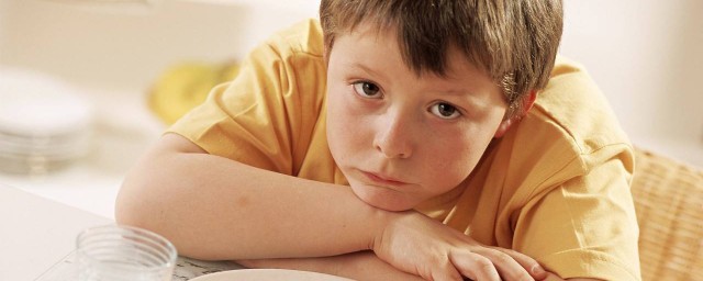 有什么办法可以让孩子吃饭(有什么办法可以让宝宝吃饭)