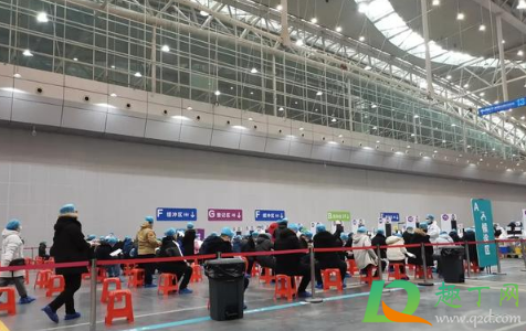 现在好多单位打新冠疫苗是真的吗(为什么已经有人打新冠疫苗了)