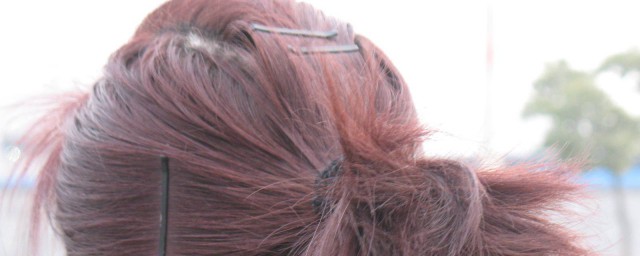 教你补救染花头发小绝招(自己染发怎么防止染花)