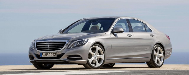 方向助力油更换时间介绍(方向助力油需要更换吗)