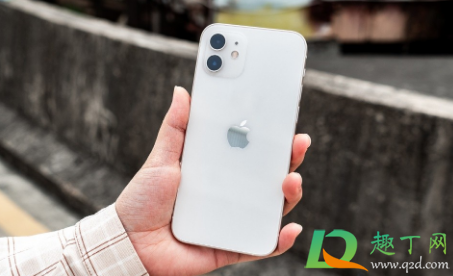 iphone外屏碎了有必要换原装吗(iphone外屏碎了怎么换)