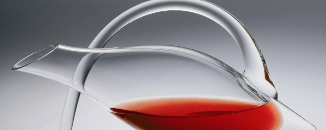 红酒醒酒的目的(红酒为什么要醒酒?醒酒的目的是什么?)