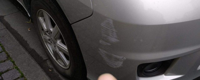 漆面氧化老化变色该怎么处理(漆皮老化怎么处理)