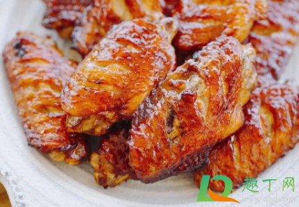 烤箱烤鸡翅要用锡纸吗(烤箱烤鸡翅能用锡纸吗)