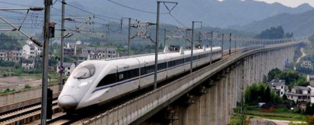 高铁站内怎么换乘(高铁站内怎么换乘地铁)