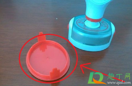 光敏印章有一半印不出来怎么回事(光敏公章为什么有一部分印不出来)