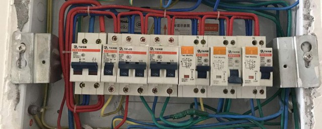 漏电保护器跳闸处理方法(漏电保护器如何跳闸)