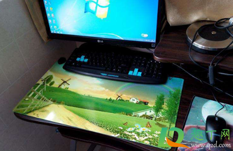 桌面发热垫为什么会干扰键盘使用(加热桌垫和键盘有干扰)