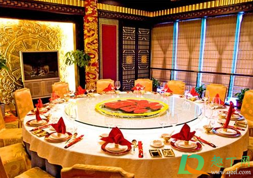 今年年夜饭定金可以退吗2021(年夜饭的定金能退还吗)