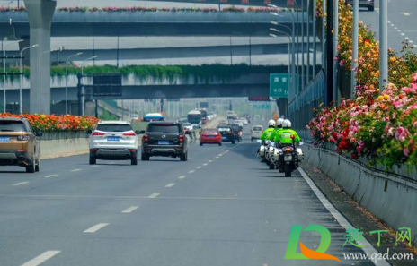 杭州限行时间前进入了怎么办(杭州限行时间过了可以进入吗)