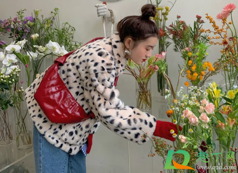 2021元旦约会装如何搭配好看(2021女装早春搭配) 2021元旦约会装如何搭配好看(2021女装早春搭配)